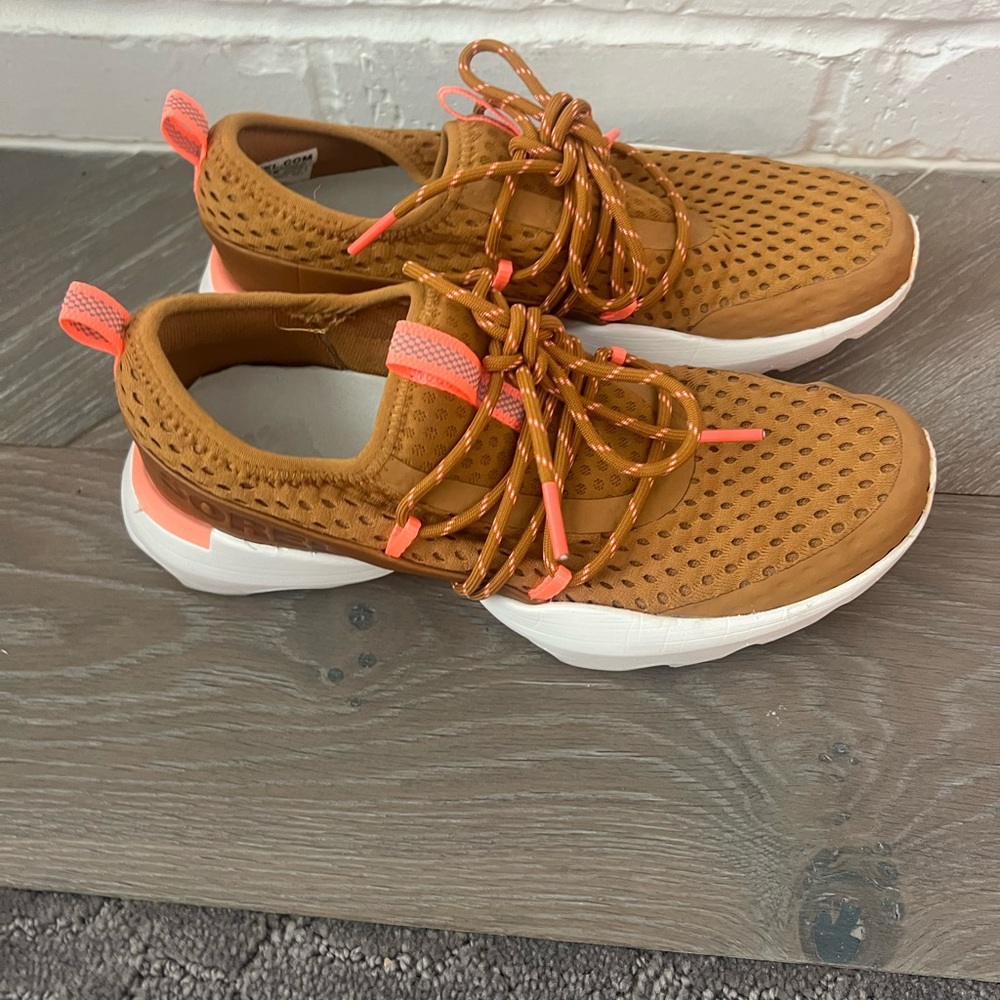 Sorel sneakers